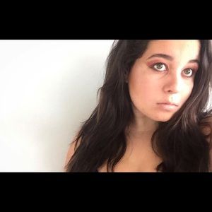 Meet your Posher, Lili